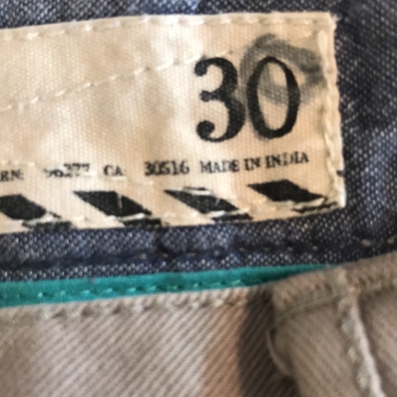 Young Men’s Vans Shorts - Picture 10 of 11